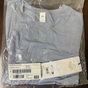 NWT - ALO Yoga All Day Short Sleeve [Winter Frost]